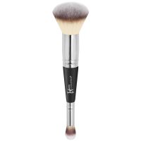 it cosmetics brocha heavenly luxe complexion perfection 7