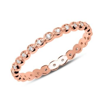 Anillo de oro rosa de 8 quilates con circonita
