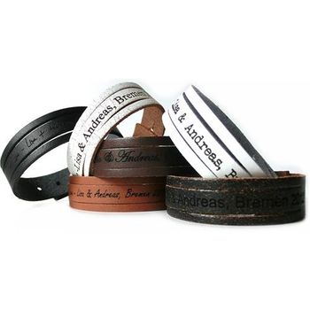 Pulsera de cuero auténtico con grabado láser incluido