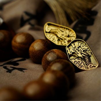 Pre-ordenar Auriculares Intrauditivos TANGZU LI ZHI Imperial Dragon Diamond Diaphragm Flagship con Diseño Ergonómico y Selección Premium de Múltiples Puntas
