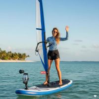 conjunto de tabla de sup inflable con vela azul y blanca