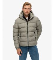 superdry para hombre m5011905a chaqueta deportiva acolchada gris verdoso s casual poliester reciclado sostenible