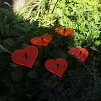 25cm hearts garden stakes 5 pack
