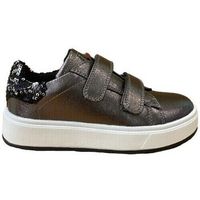 asso deportivas moda ag 15000 plata para nina