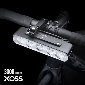 Luz Delantera para Bicicleta XOSS XL3000, Ultra Brillante, Aleación de Aluminio, 3000 Lúmenes, para Bicicletas de Montaña y Carretera, Lámpara Frontal Suspendida