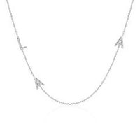 cadena de letras en oro blanco de 14 quilates con diamantes