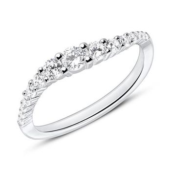 Anillo de plata 925 con piedras de circonita blanca