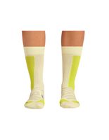 calcetines de running on performance high sock mujer seedling  kiwi