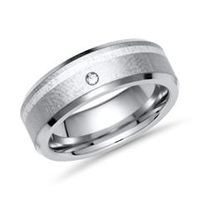 anillo exclusivo incrustacion titanio plata y diamante