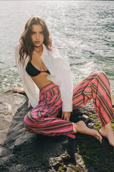 Pantalones Anchos A Wide-Leg