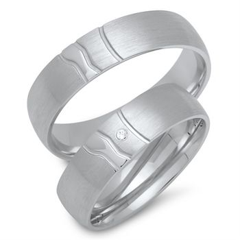 Alianzas 8 quilates oro blanco con diamante
