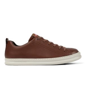 Camper para hombre. K100226-140 Zapatillas de piel Runner Four marrón (41), Plano, 1 a 3cm, Cordones, Casual, Sostenible