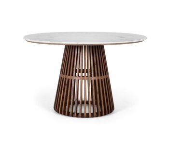 Mesa de centro redonda con base de mármol y estructura metal