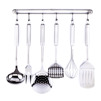 Juego Utensilios De Cocina De Acero Inoxidable (7 Piezas) Kaiser, 1 Colgador, 1 Cucharón, 1 Tenedor De Trinchar, 1 Espumadera, 1 Prensa Patatas, 1 Batidor De Varillas, 1 Espátula