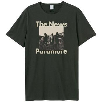 Amplified Clothing Tops y Camisetas The News para mujer