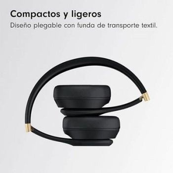 Auriculares Beats Solo 4 inalámbricos Bluetooth para uso diario Negro y Oro