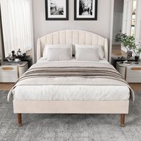cama tapizada de 140x190 cm cabecero alto base de laminas de madera montaje sencillo patas de 20 cm diseno moderno terciopelo color beige