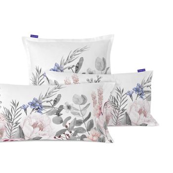 Delicate bouquet Funda de almohada