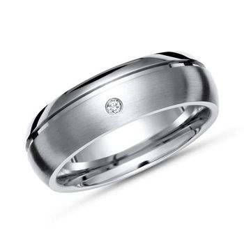 Anillo moderno parcialmente pulido titanio con diamante