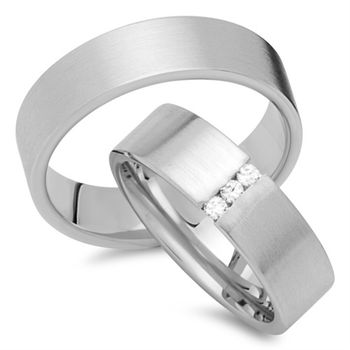 Alianzas 8 quilates oro blanco 3 diamantes