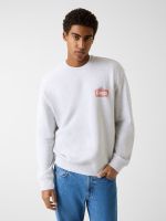 sudadera con logo estampado