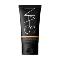 pure radiant tinted moisturizer