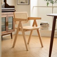 silla escandinava en madera y ratan
