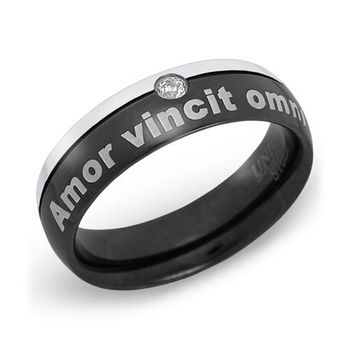 Anillo moderno de acero inoxidable con grabado láser incluido