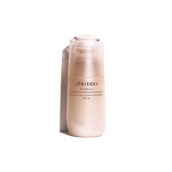 Wrinkle smoothing day emulsion spf20