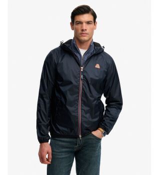 Superdry para hombre. M5012330A Cortavientos Essential TRI azul marino (M), Outdoor, Poliéster Reciclado