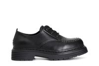 derby de mujer con micro tachuelas en la parte delantera black