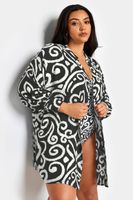 yours camisa playera blanca y negra estampada mujer curvy y tallas grandes yours