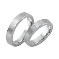 alianzas 8 quilates oro blanco con diamante