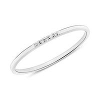 anillo de oro de 14 quilates con diamantes