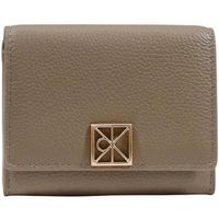 calvin klein jeans cartera emblem hw pebble trifold wzip lv04f1128g para mujer