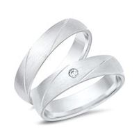 alianzas 8 quilates oro blanco con diamante