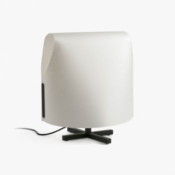 Lámpara de mesa luang m