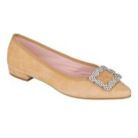 bailarina ante camel adorno brillantes