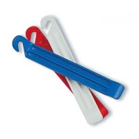 zefal  desmontable de neumaticos dp20  3 uds  - los desmontables de neumaticos zefal dp20 es un paquete de tres desmontables de neumaticos basicos de color azul blanco y rojo con tapa y gancho