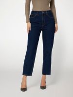 mom jeans