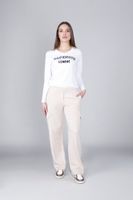 pantalones cargo con pedreria en los bolsillos oat