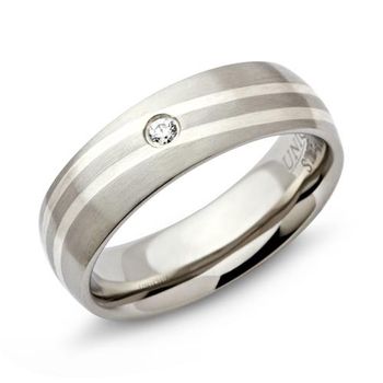 Anillo de acero inoxidable con incrustaciones de plata y circonitas