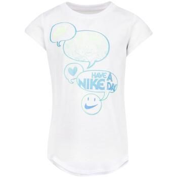 Nike Camiseta GT7876 para mujer