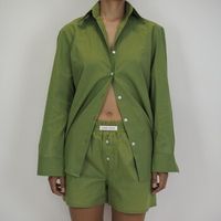 hand over camisa camoliver para mujer