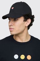 gorra del orgullo con bordado de corazon y arcoiris negro