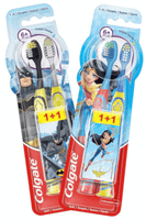 colgate cepillo dental infantil batman o wonder woman 6 anos 2 uds