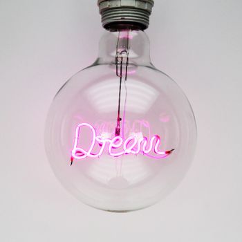 Dream LED Filament Bulb