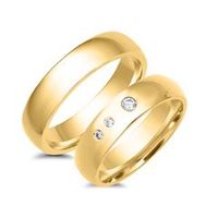 alianzas 14 quilates oro amarillo 3 diamantes
