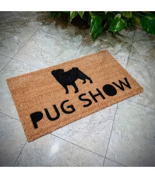 Felpudo Pug Show
