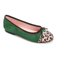 bailarina ante verde